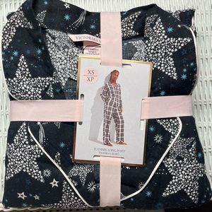 NWOT Victoria’s Secret Flannel Pajama Set, XS